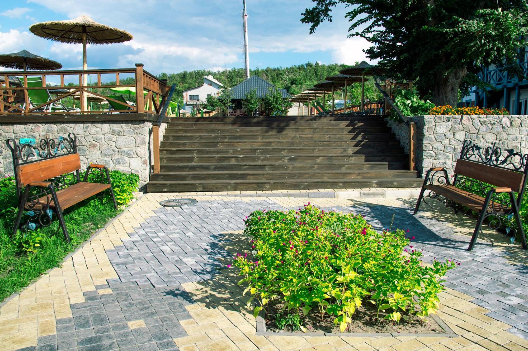 Mayak Resort Kam'yani Potoky 외부 사진