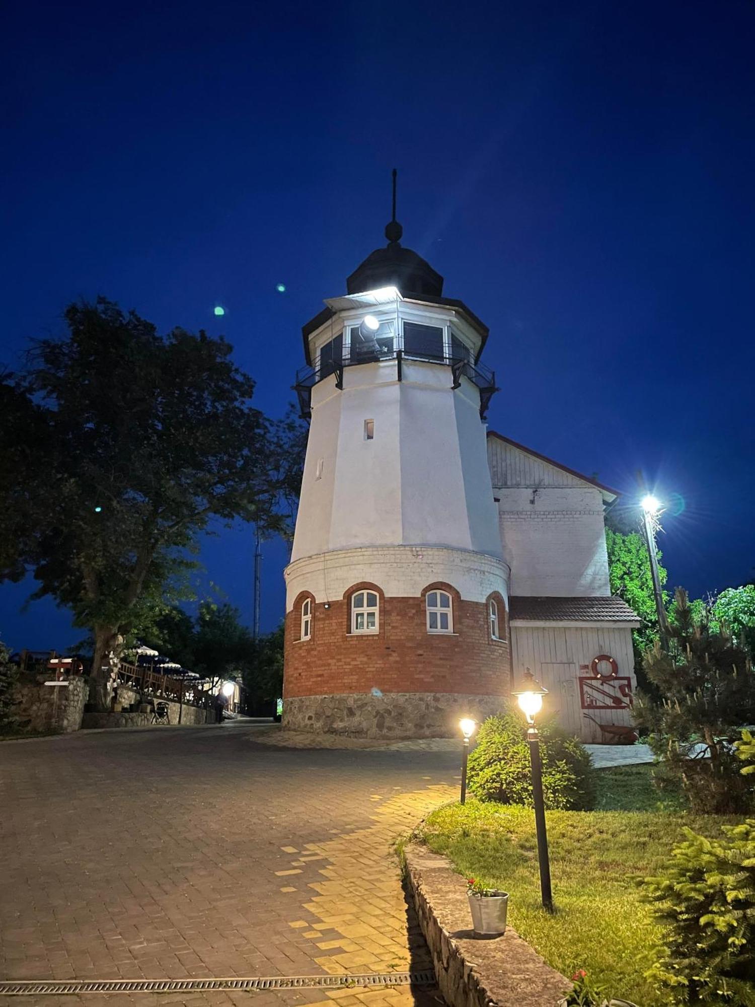 Mayak Resort Kam'yani Potoky 외부 사진