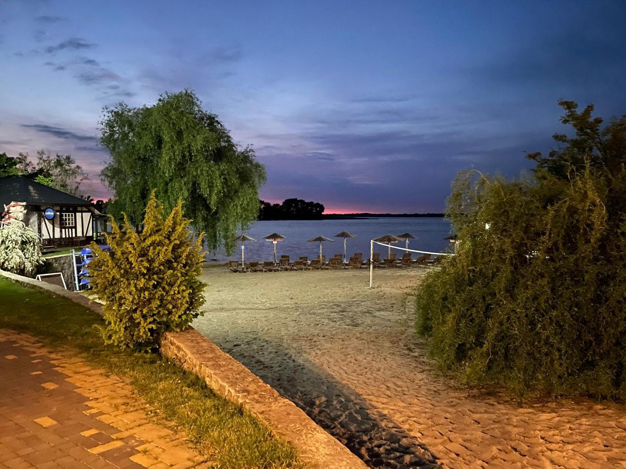 Mayak Resort Kam'yani Potoky 외부 사진
