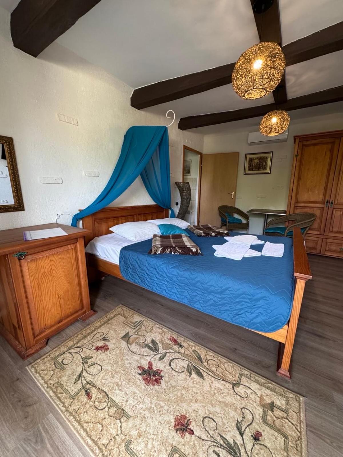 Mayak Resort Kam'yani Potoky 외부 사진