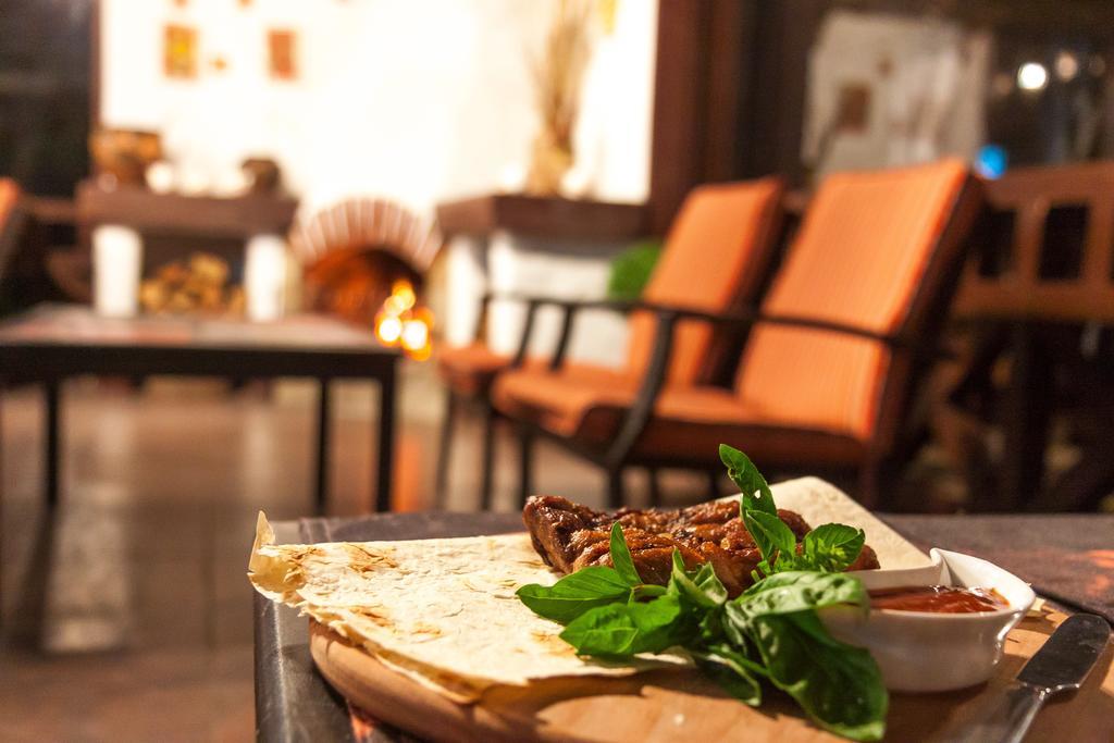 Mayak Resort Kam'yani Potoky 외부 사진