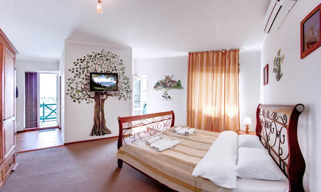 Mayak Resort Kam'yani Potoky 객실 사진